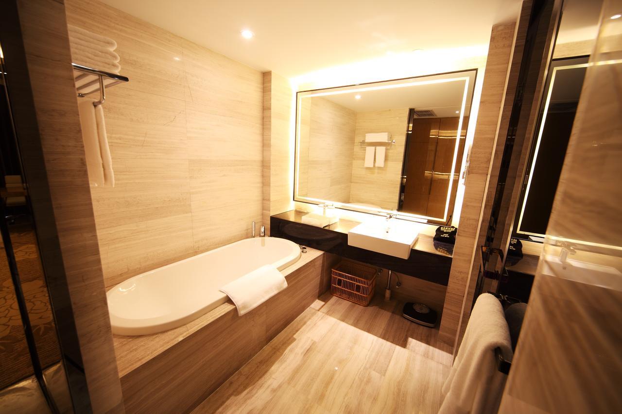 Shenglong Jianguo Hotel Haiyang Haiyang  Exterior foto